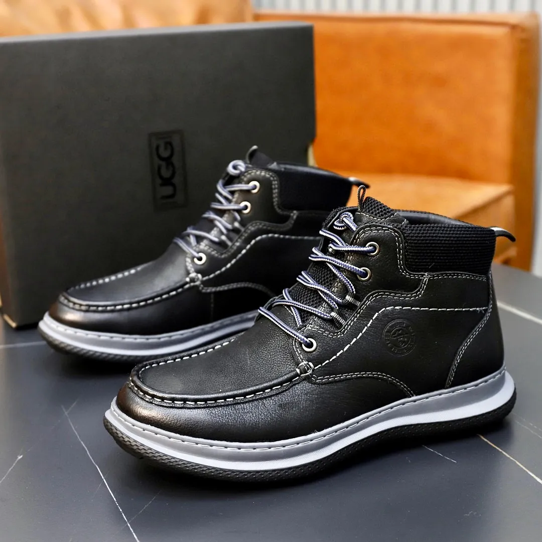 Ex-factory price: 640 thick wool imported from Australia Brand: UGG genuine purchasing agent Size: 39-44 Grade: Official website 1:1 Material: First layer of genuine leather waterproof and antifreeze upper Real wool lining Original non-slip and wear-resistant lightweight and soft outsole Style category: Men's casual shoes Trendy style Comfortable on the feet Color: Real picture color